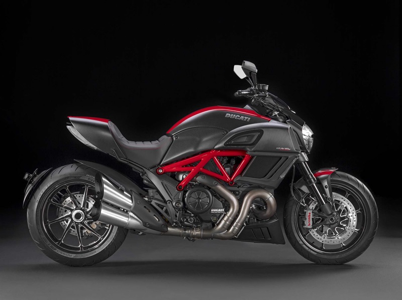 Who wants this Ducati Diavel? @amazingsportbikes @amazingsportbikes @amazingspor