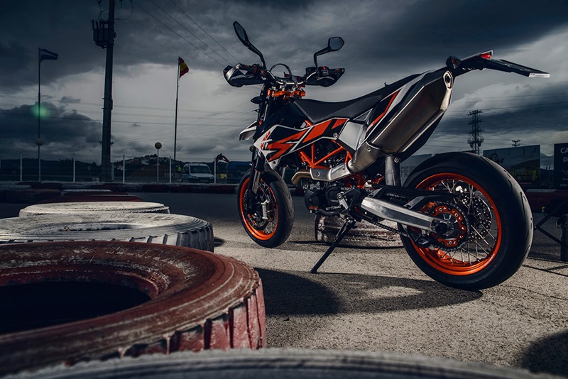 KTM SMC 690 РѕР±РѕРё