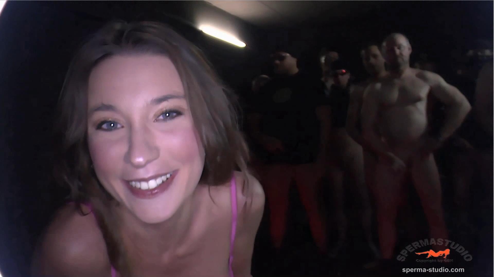 GB Fuck and suck with Julie / Трах и отсос Джулии
